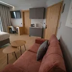 Smart Appartments εe Apartment *