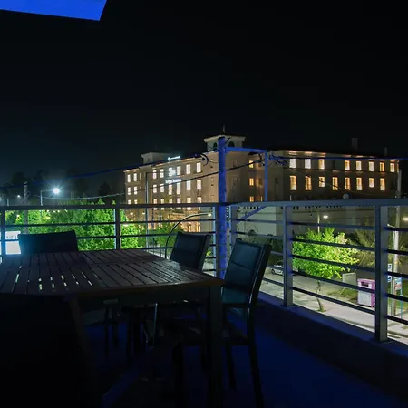 Smart Appartments εe *