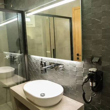 Smart Appartments εe *