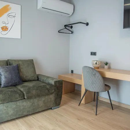 Smart Appartments εe * Larissa