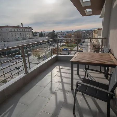 Smart Appartments *