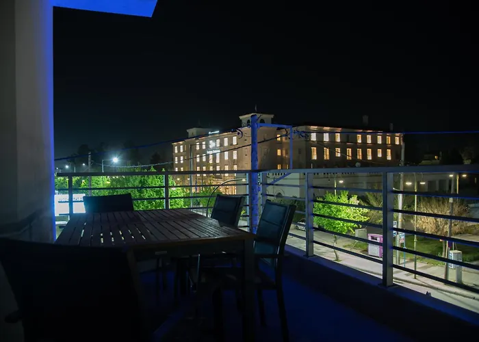 Smart Appartments εe *